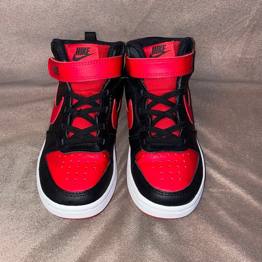 Nike Court Borough Mid 2-Little Kids shoes- size 12